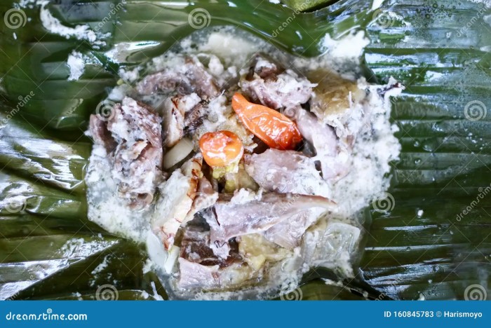 Cara Membuat Garang Asem Ayam Bungkus Daun Pisang, Nikmati Kelezatan Masakan Tradisional