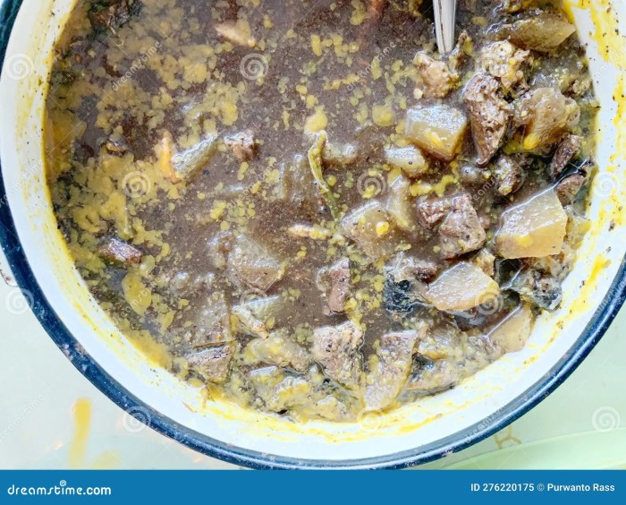 Cara Membuat Garang Asem Ayam Bungkus Daun Pisang, Nikmati Kelezatan Masakan Tradisional